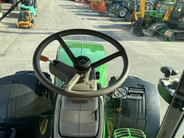 John Deere 7290R Tractor (ST21536)