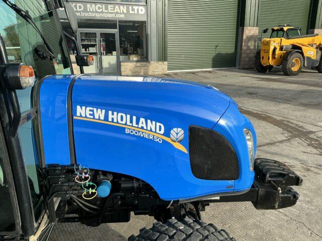 New Holland Boomer 50 Tractor (ST21751)