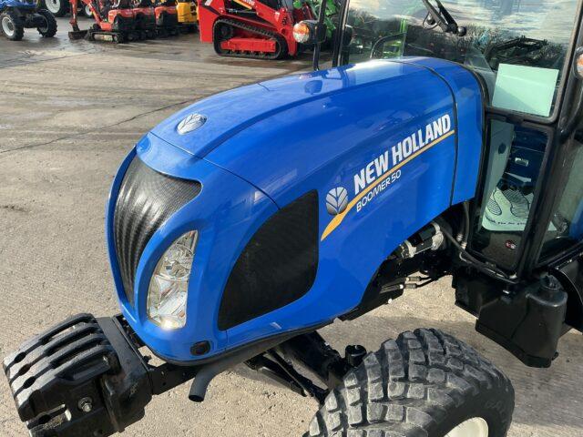 New Holland Boomer 50 Tractor (ST21751)