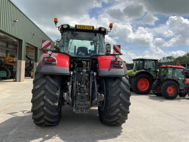 Massey Ferguson 8732S Tractor (ST19370)