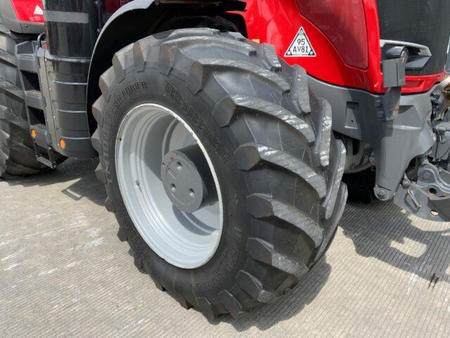 Massey Ferguson 8732S Tractor (ST19370)