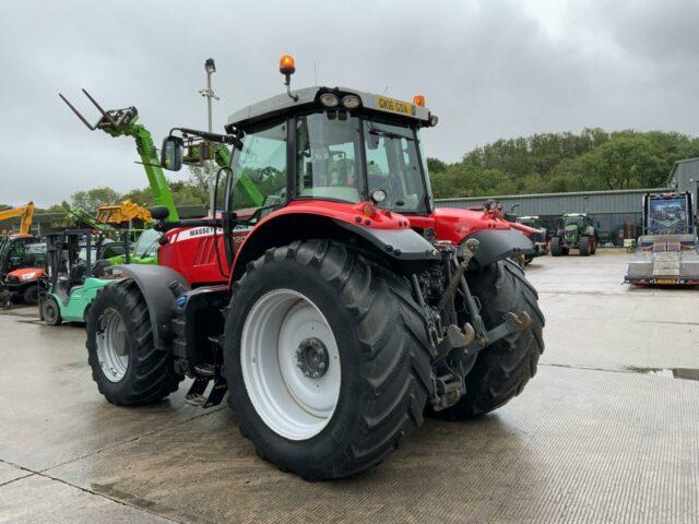 Massey Ferguson 7720 DYNA-6 Tractor (ST20734)