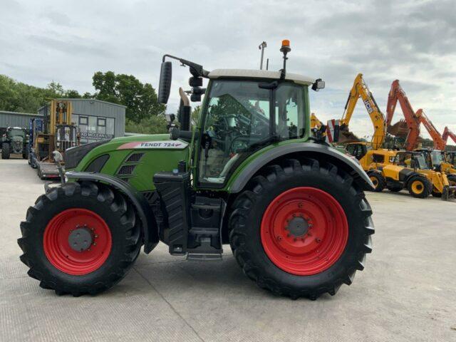 Fendt 724 Profi Plus Tractor (ST18970)