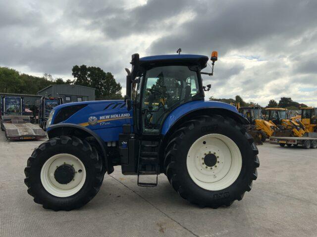 New Holland T7.230 Tractor (ST21168)