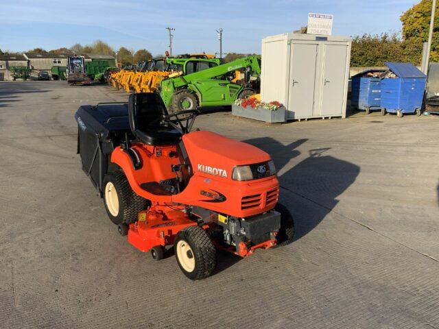 Kubota G21E Ride On Mower