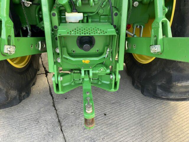 John Deere 6215R Tractor (ST21410)