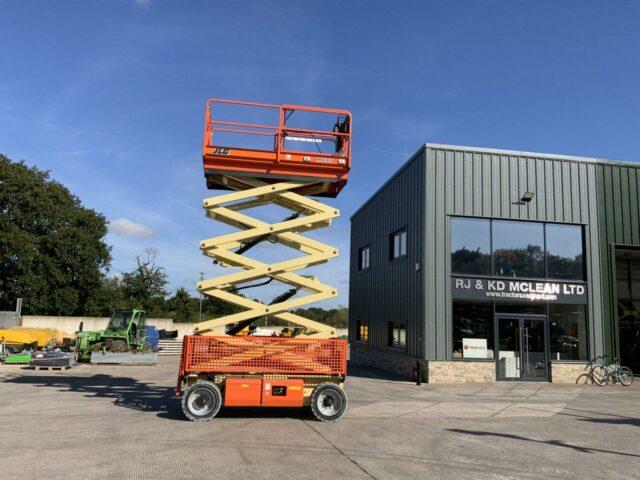 JLG M4069 Scissor Lift (ST20589)