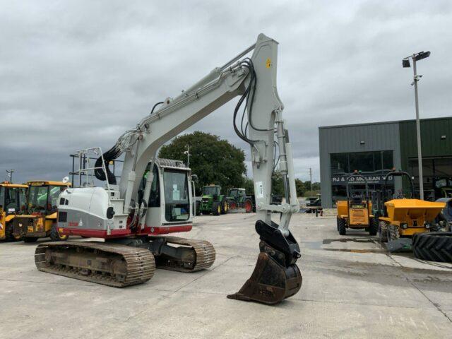 Takeuchi TB2150R Digger (ST21042)