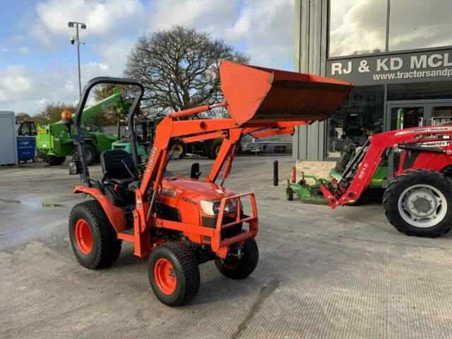 Kubota B2530 Compact Tractor (ST20888)