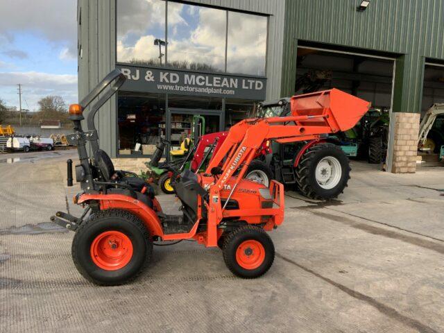 Kubota B2530 Compact Tractor (ST20888)