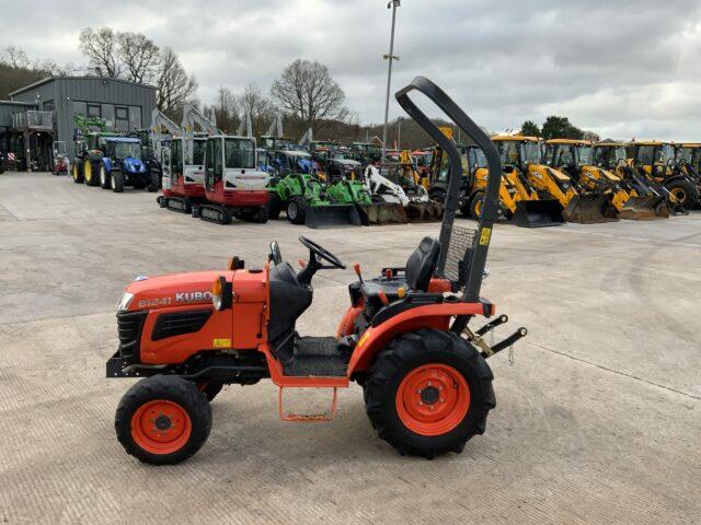 Kubota B1241 Compact Tractor (ST21234)