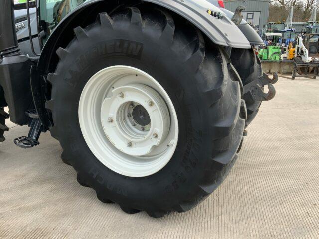 Valtra T234 Versu Tractor (ST21722)