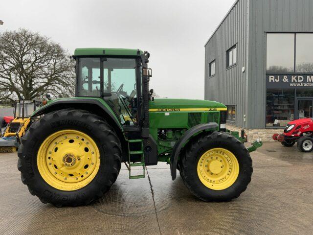 John Deere 7810 Tractor (ST21851)