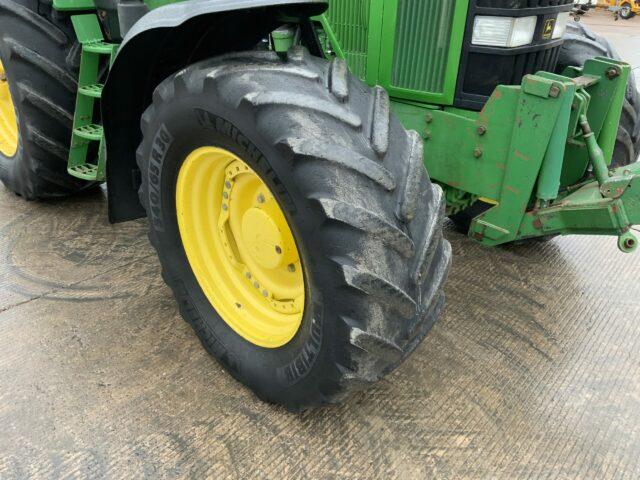 John Deere 7810 Tractor (ST21851)