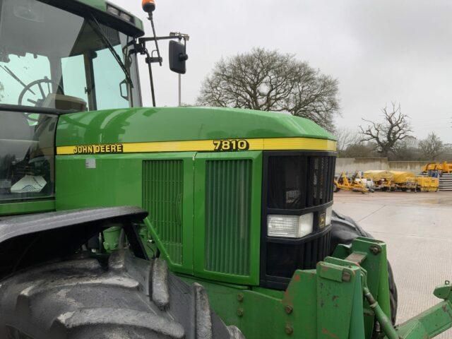 John Deere 7810 Tractor (ST21851)