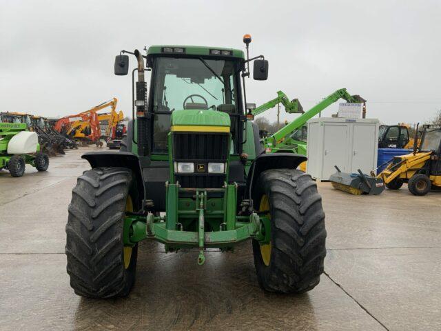 John Deere 7810 Tractor (ST21851)