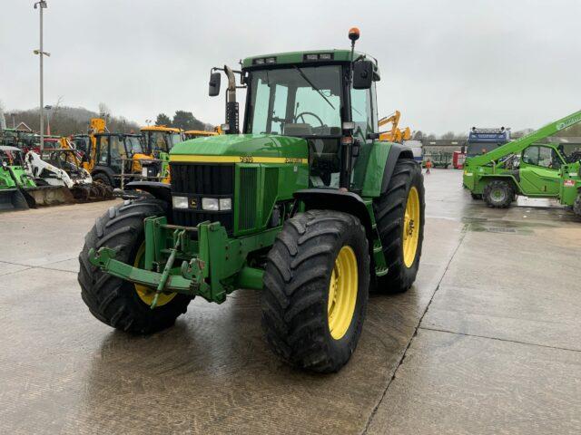 John Deere 7810 Tractor (ST21851)