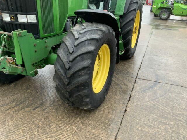 John Deere 7810 Tractor (ST21851)