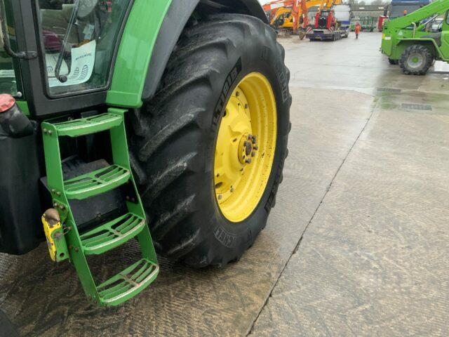 John Deere 7810 Tractor (ST21851)