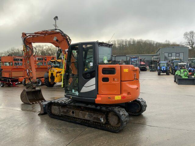 Hitachi Zaxis 85USB-6 Digger (ST21742)