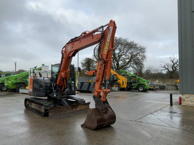 Hitachi Zaxis 85USB-6 Digger (ST21742)