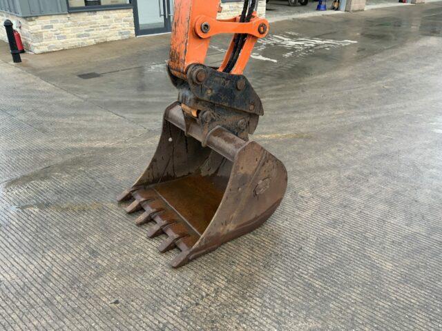 Hitachi Zaxis 85USB-6 Digger (ST21742)