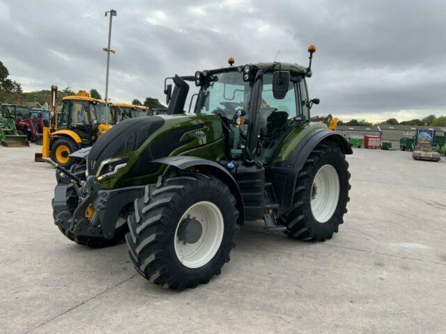 Valtra T175 Active Tractor (ST21258)