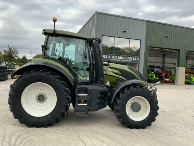 Valtra T175 Active Tractor (ST21258)