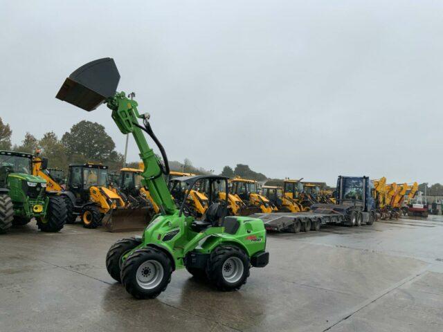 Avant 860i Compact Telescopic Loading Shovel (ST21513)