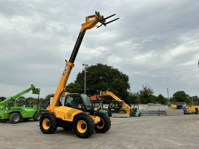 JCB 532-70 Agri Super Telehandler (ST20651)