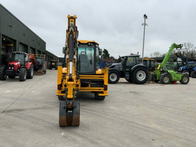 JCB 4CX Sitemaster Pro Wheeled Digger (ST21882)