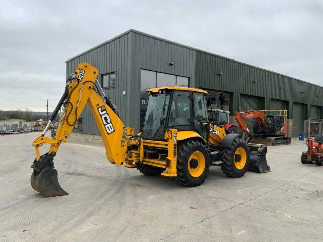 JCB 4CX Sitemaster Pro Wheeled Digger (ST21882)