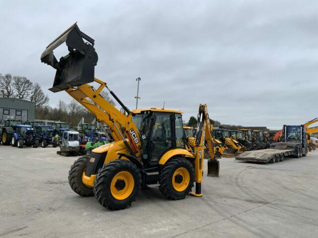 JCB 4CX Sitemaster Pro Wheeled Digger (ST21882)