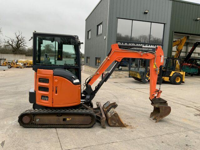 Hitachi ZX26U-5A Digger (ST21384)