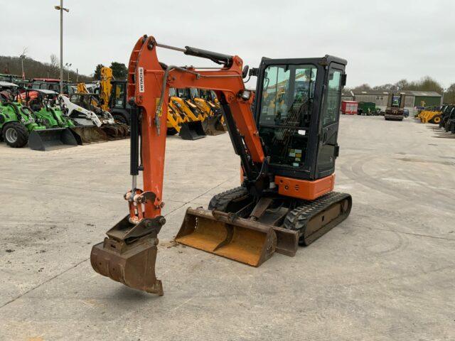 Hitachi ZX26U-5A Digger (ST21384)