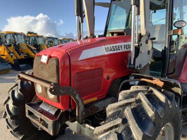 Massey Ferguson 5470 Dyna 4 Tractor (ST21667)