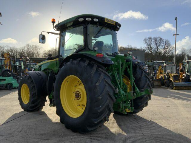 John Deere 8270R Tractor (ST21773)