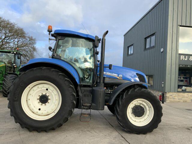 New Holland T7.235 Tractor (ST21155)