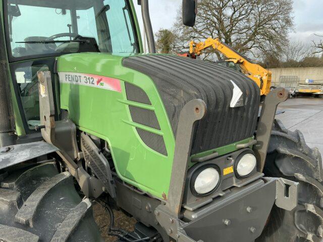 Fendt 312 Vario Tractor (ST21540)