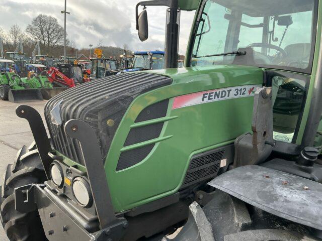 Fendt 312 Vario Tractor (ST21540)