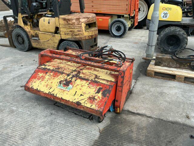 Sutton 4ft 3 Point Linkage Hydraulic Road Brush