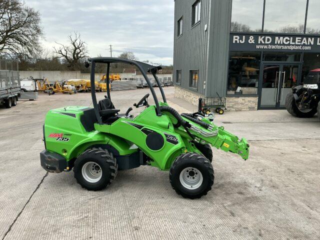 Avant 735 Compact Telescopic Wheeled Loading Shovel (ST21904)