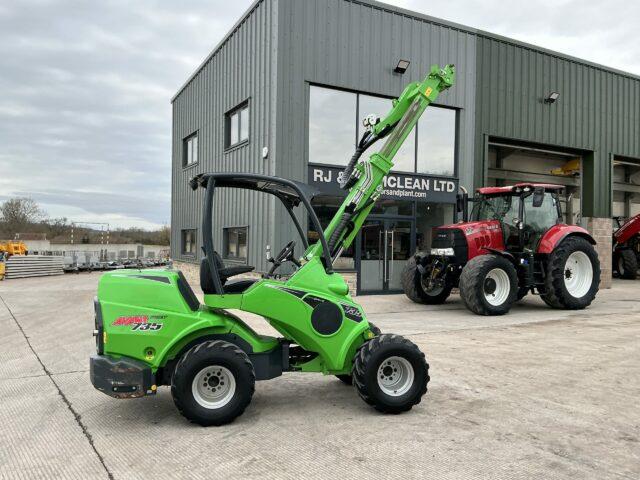 Avant 735 Compact Telescopic Wheeled Loading Shovel (ST21904)