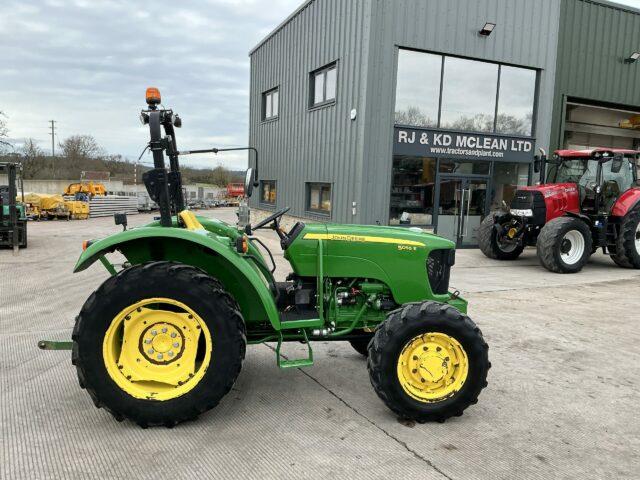 John Deere 5055E Compact Tractor (ST21914)