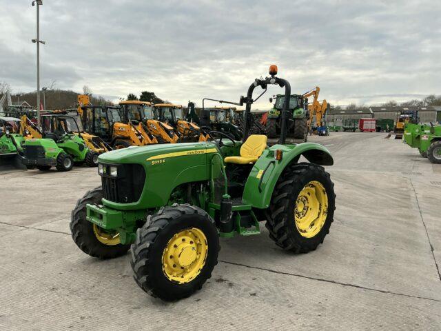 John Deere 5055E Compact Tractor (ST21914)