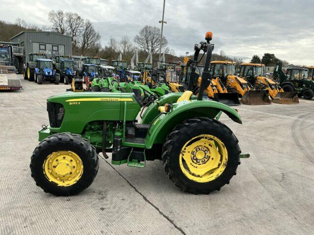 John Deere 5055E Compact Tractor (ST21914)