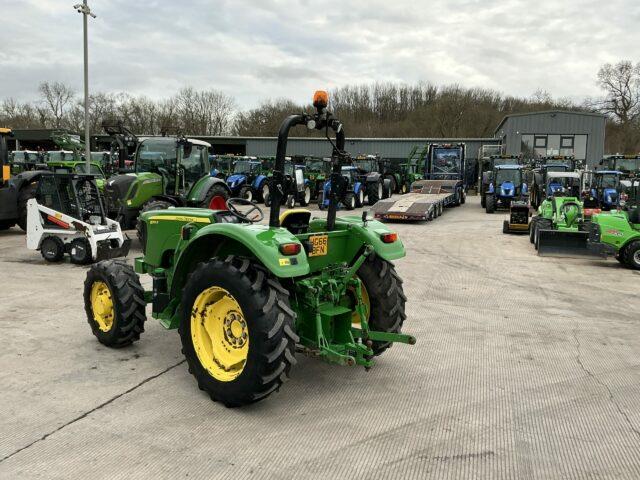 John Deere 5055E Compact Tractor (ST21914)