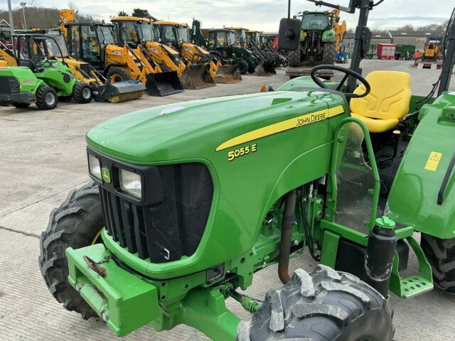 John Deere 5055E Compact Tractor (ST21914)