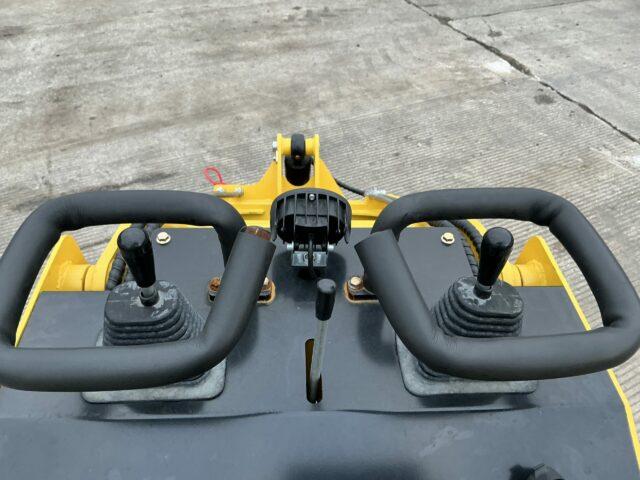 Dozer Tracked Skid Steer Loader (ST21558)