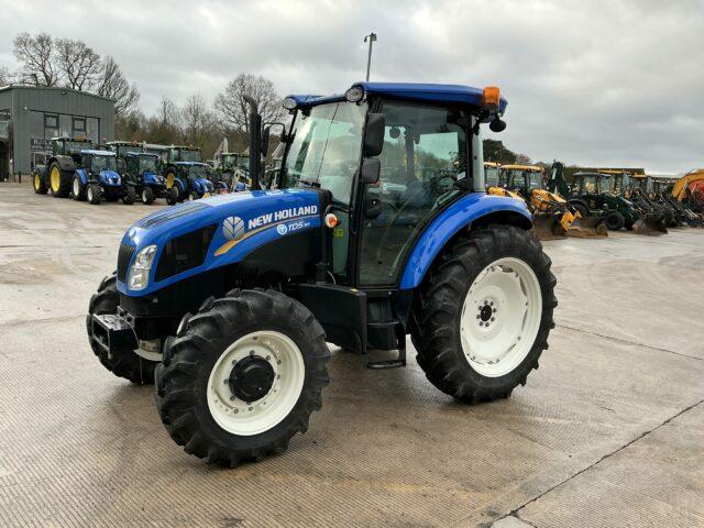 New Holland TD5.95 Tractor (ST21797)